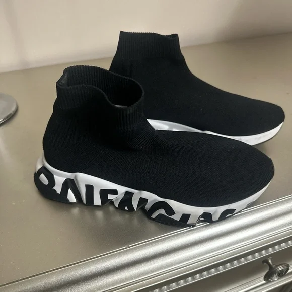 Balenciaga Black and White Sock Sneakers Balenciaga Speed Sock Sneakers Trainers Black/White BNIB | eBay main image 4